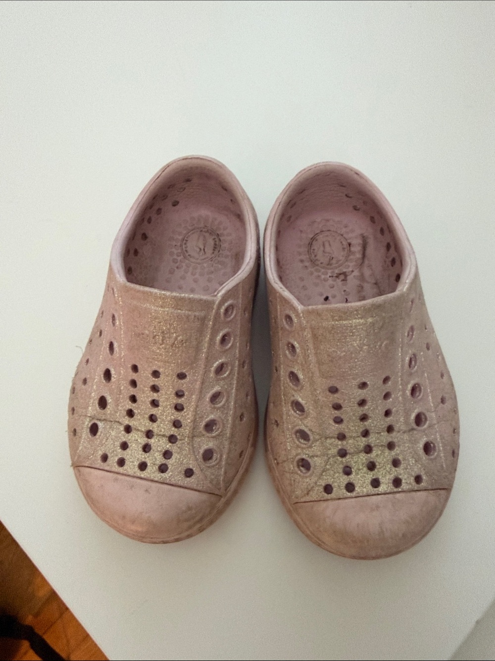 Native shoes. Kids' Glitter Slip-On Water-Friendly Shoes in Glitter Pink